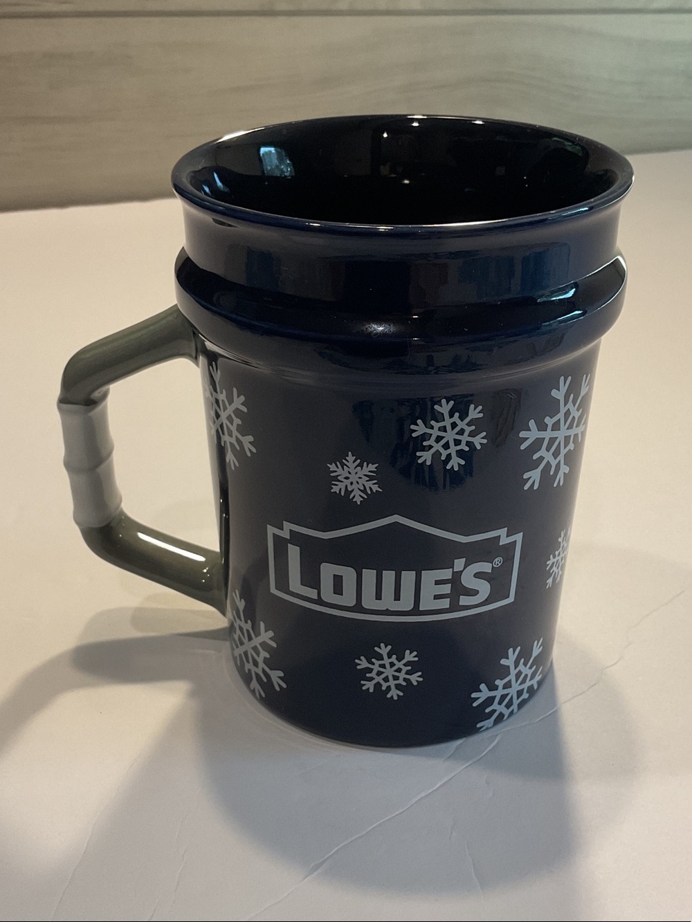 Lowe’s Navy Snowflake Bucket Ceramic Coffee Mug